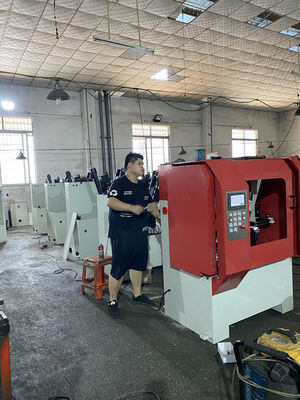 LDX-020B Πλήρης μηχανή αλεξίπτωσης CNC με κυκλική τροφοδοσία