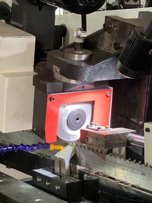 LDX-021 Καρβιδιοειδής ταινία πριονιστήρας λεπίδας servo τροφοδοσίας rake γωνιακή μηχανή γλιστρίωσης εργαλείων