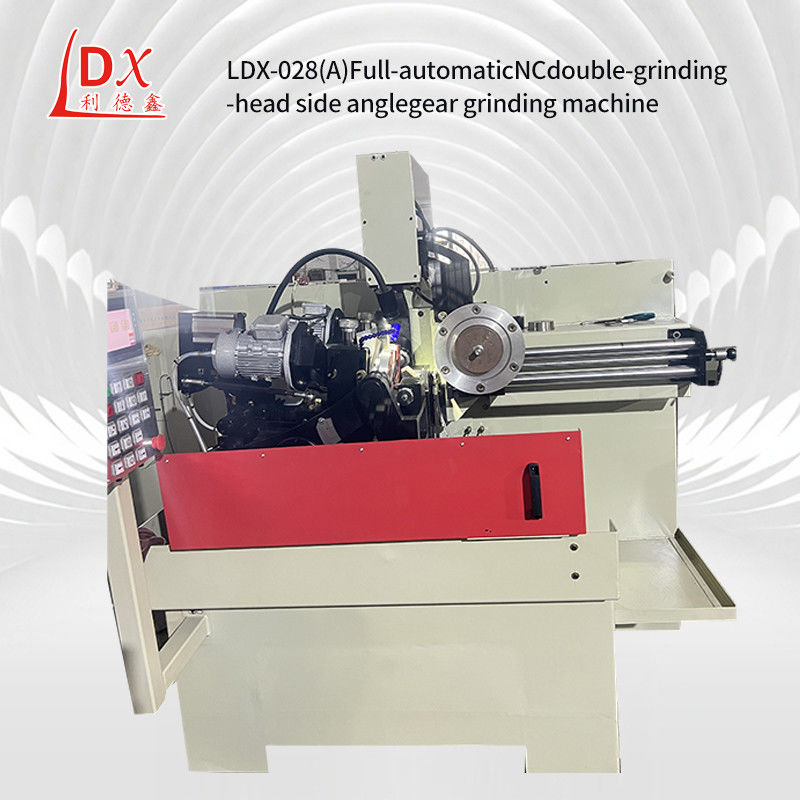 Πλήρης CNC Servo Saw Blade Double Grinding Head Side Angle Grinding Machine LDX-028A Η μηχανή αυτή χρησιμοποιείται για την κατασκευή αλεξιπτωτιστών σιδηροτροχών.